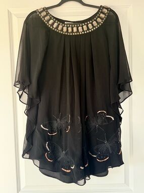 CHANEL Black Label Blouse - Classic Logo Tag